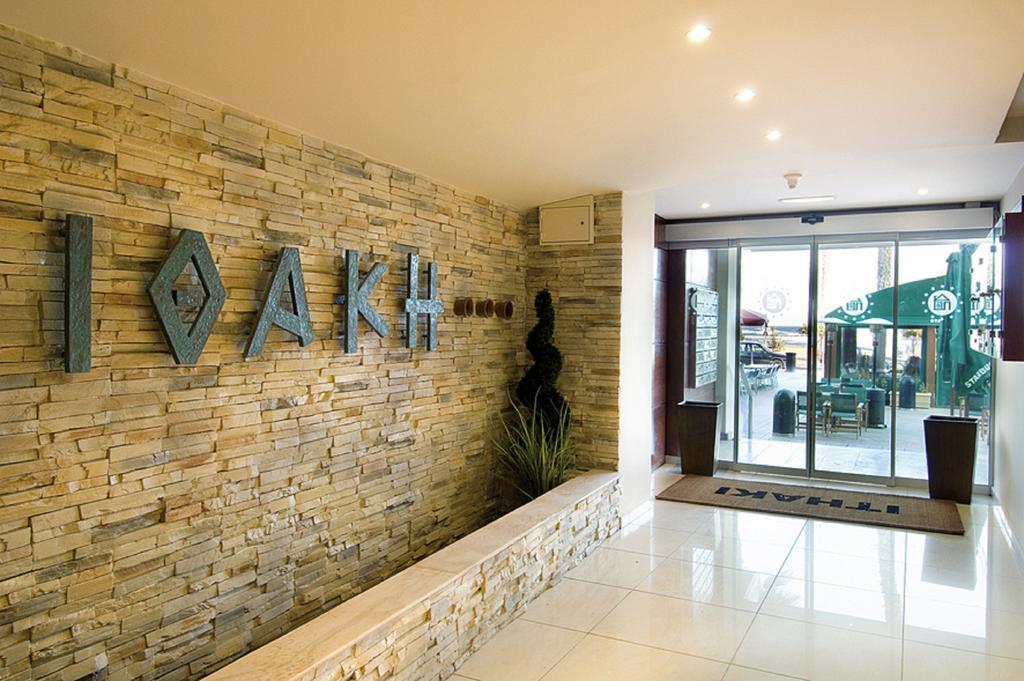 Ithaki Phinikoudes Apartment 307 Larnaca Buitenkant foto