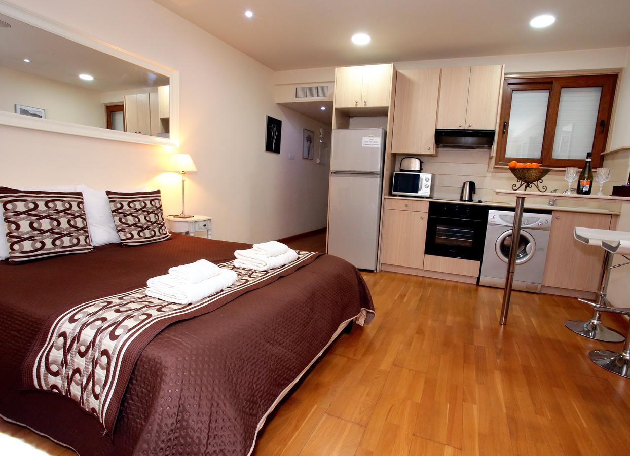 Ithaki Phinikoudes Apartment 307 Larnaca Buitenkant foto