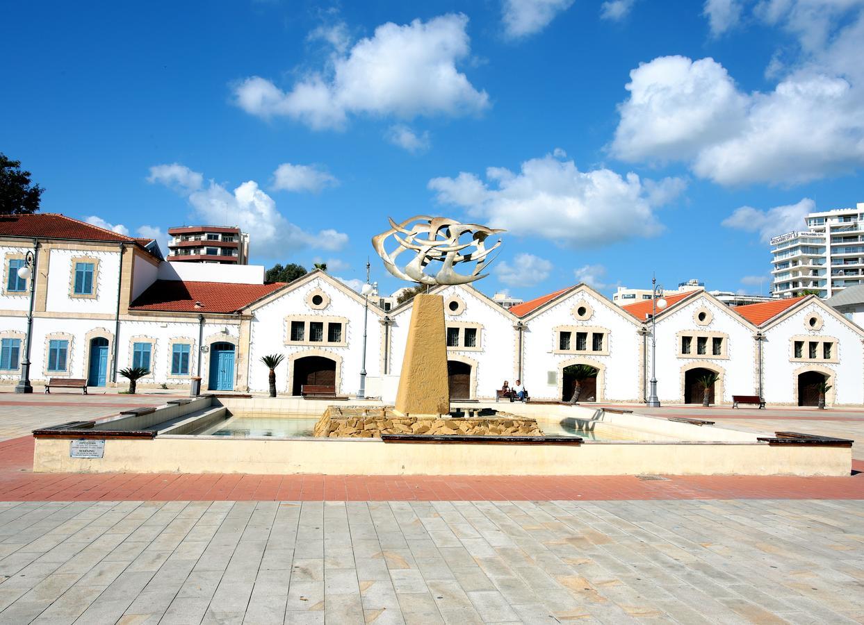 Ithaki Phinikoudes Apartment 307 Larnaca Buitenkant foto
