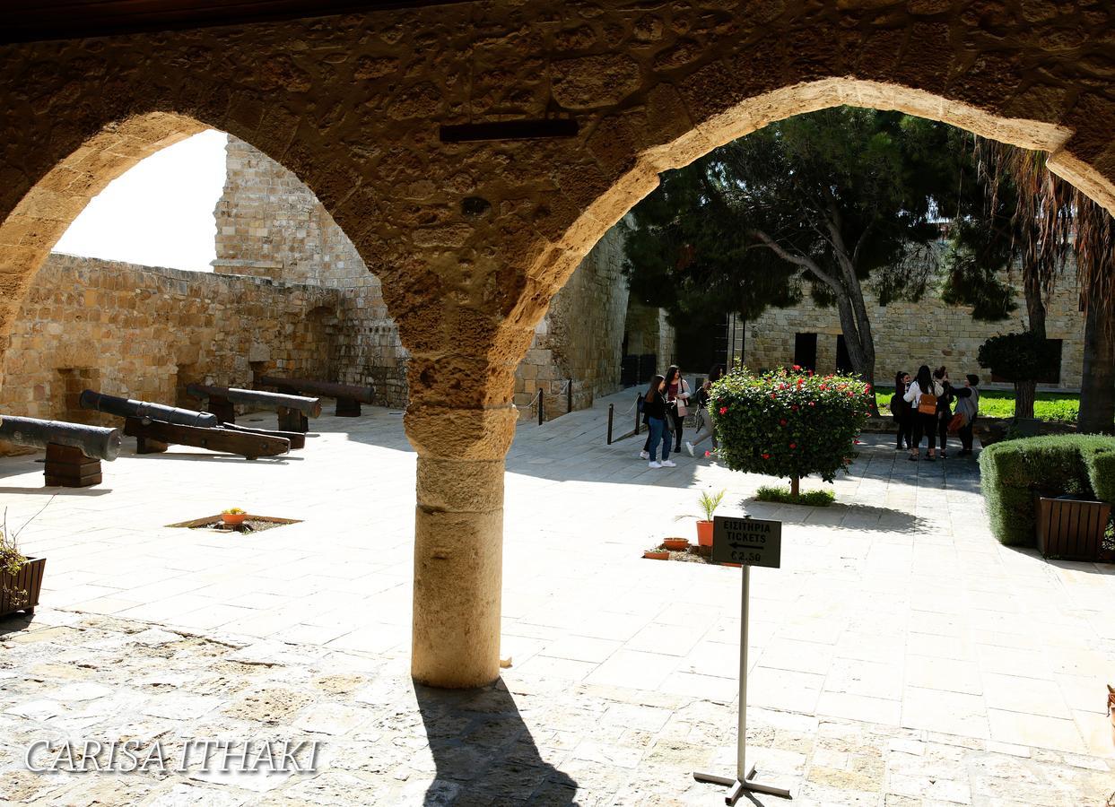 Ithaki Phinikoudes Apartment 307 Larnaca Buitenkant foto